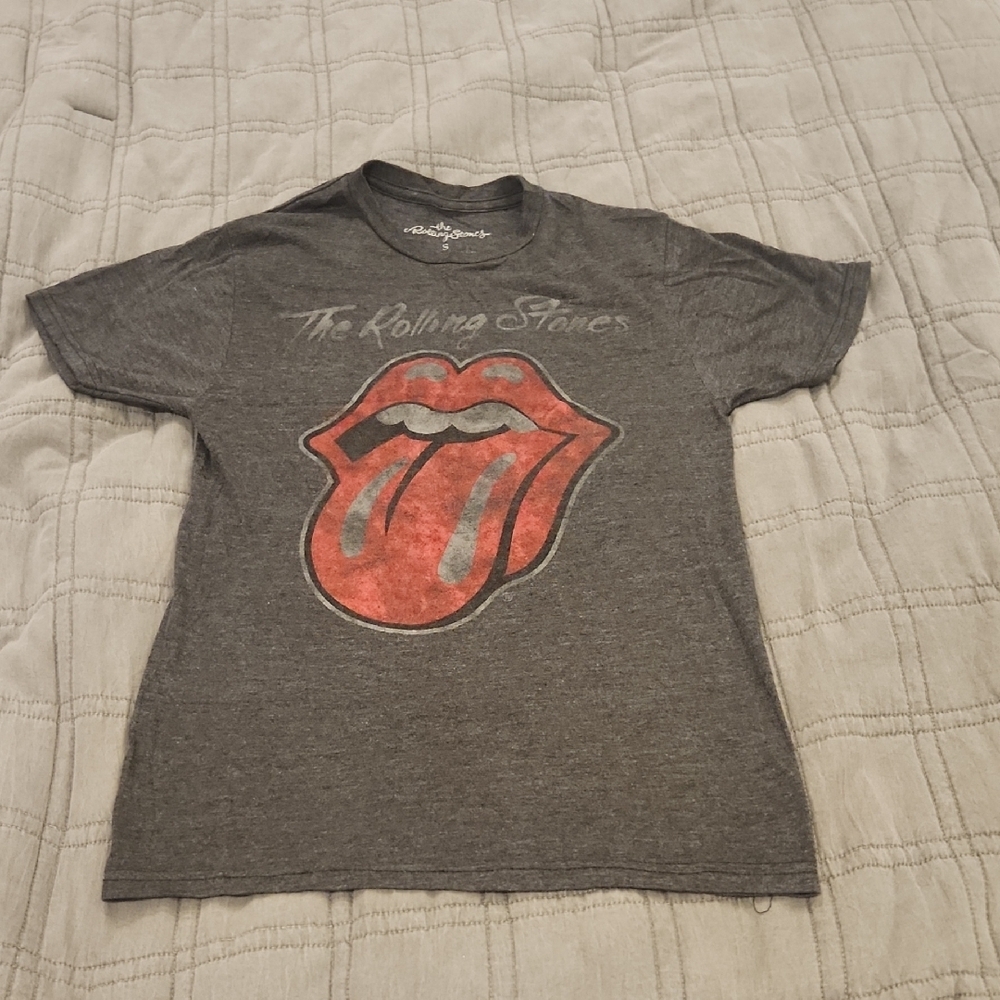 The Rolling Stones Gray and Red Short Sleeve Tee Size S!